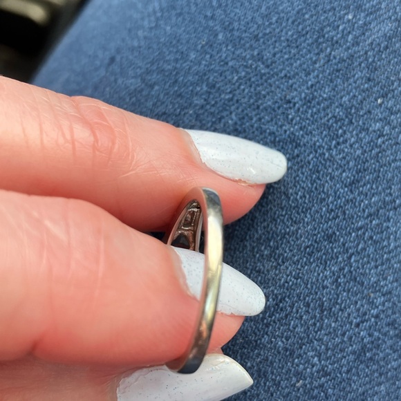 10kt white Gold Opal Amethyst Diamond Ring. - Picture 7 of 13